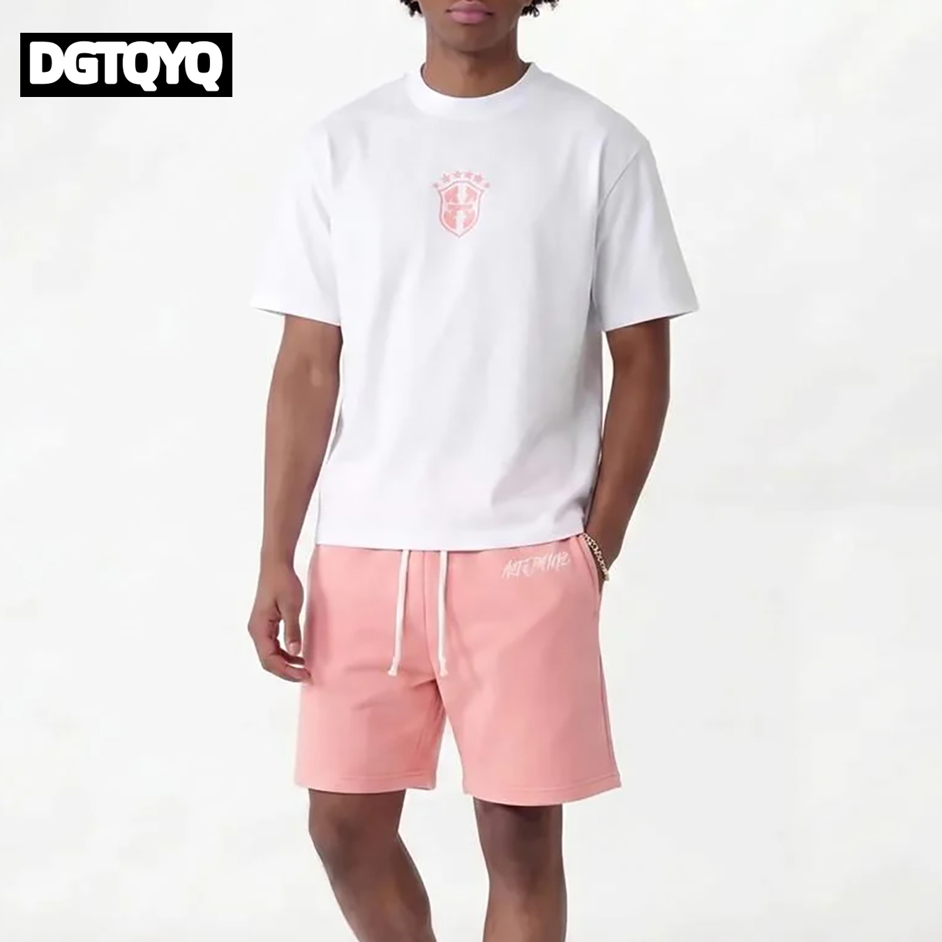Summer Clothing For Petite Women - ชุดเซ็ตเสื้อยืดคอกลมพิมพ์ลายกับกางเกงขาสั้นลำลองปักลายสีชมพูสำหรับผู้หญิง รุ่นใหม่ประจำฤดูร้อน