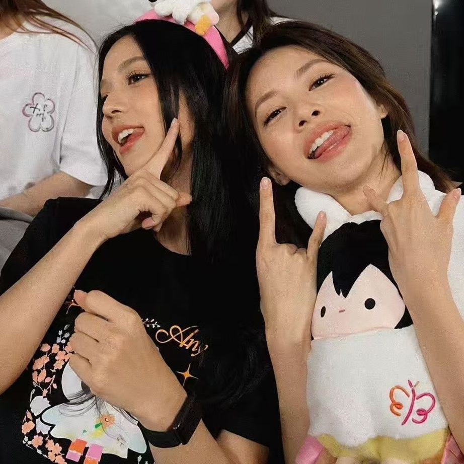 ประเทศไทย ยูเอสเดอะซีรีส์ เอมิ - Summer Youth Clothing บทวิจารณ์และราคา